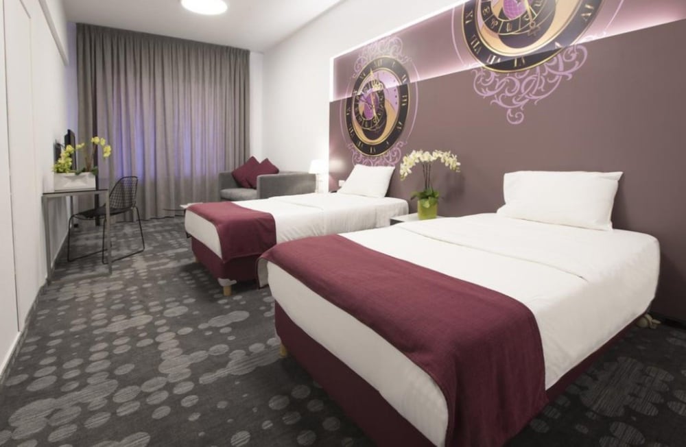 Deluxe Twin Room - Photo 1