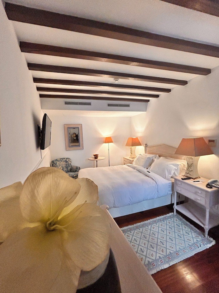 Studio apartment with terrace - Photo 1