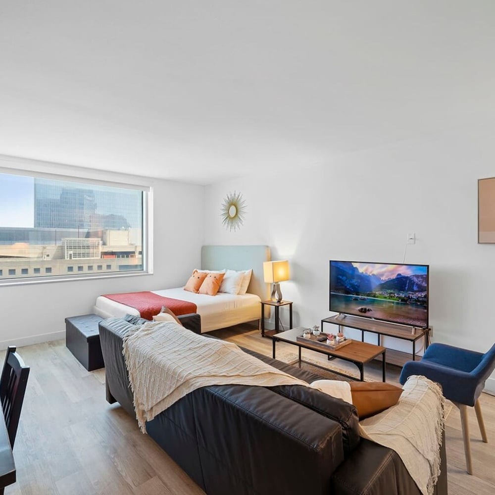 Sleep 4 Boardwalk Stylish Studio by Cozysuites, Billede 37