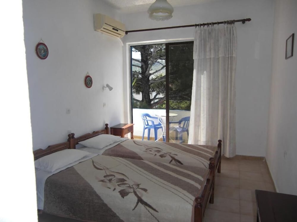 Basic Single Room