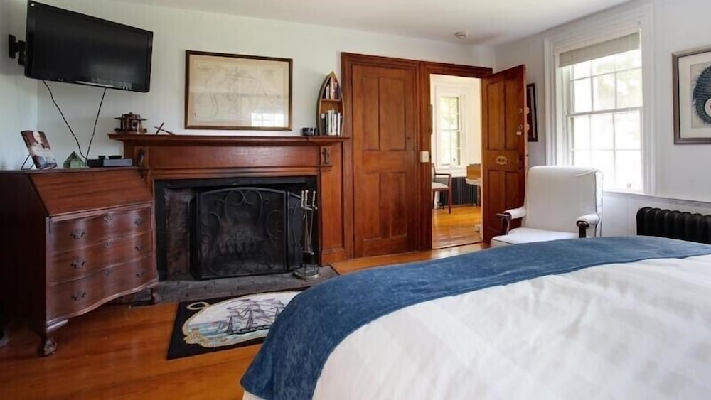 Comfort Room, 1 Bedroom, Non Smoking (Captain Jack) photo 2