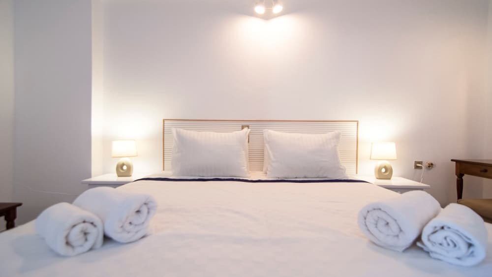 Double or Twin Room, Garden View