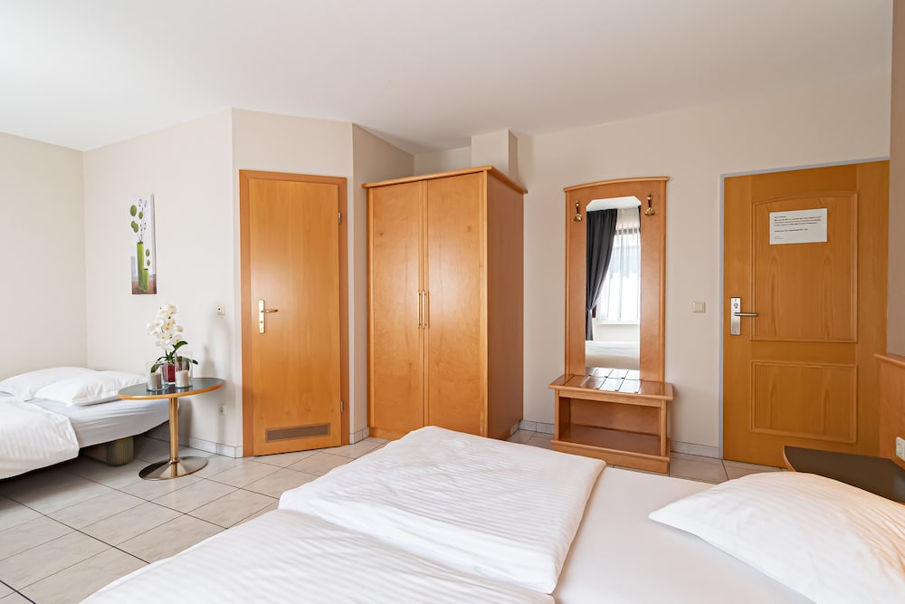 Standard Triple Room photo 1