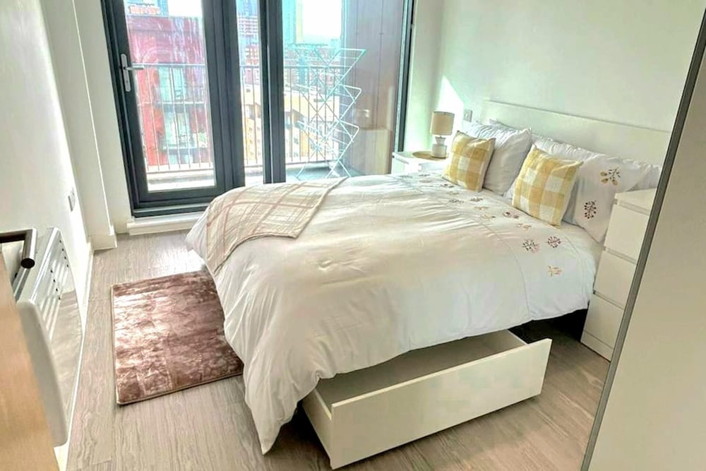 Apartment photo 3