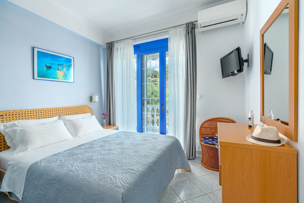 Luxury Apartment, Sea View (With Kitchen)