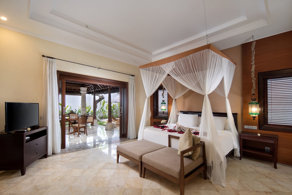 One Bedroom Honeymoon Private Pool Villa - Photo 11