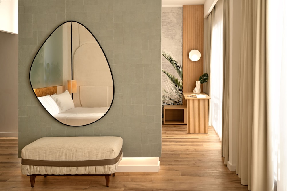 Junior Suite, Balcony, Sea View - Photo 3