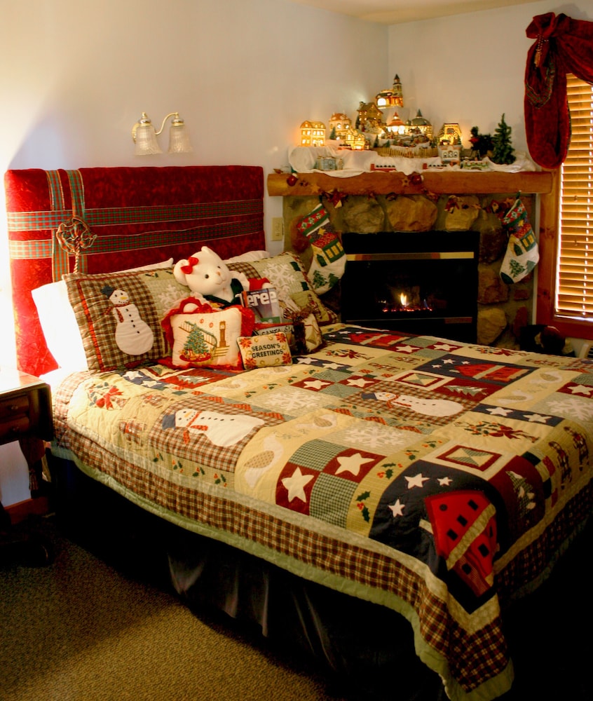 Standard Double Room, Ensuite (Christmas)