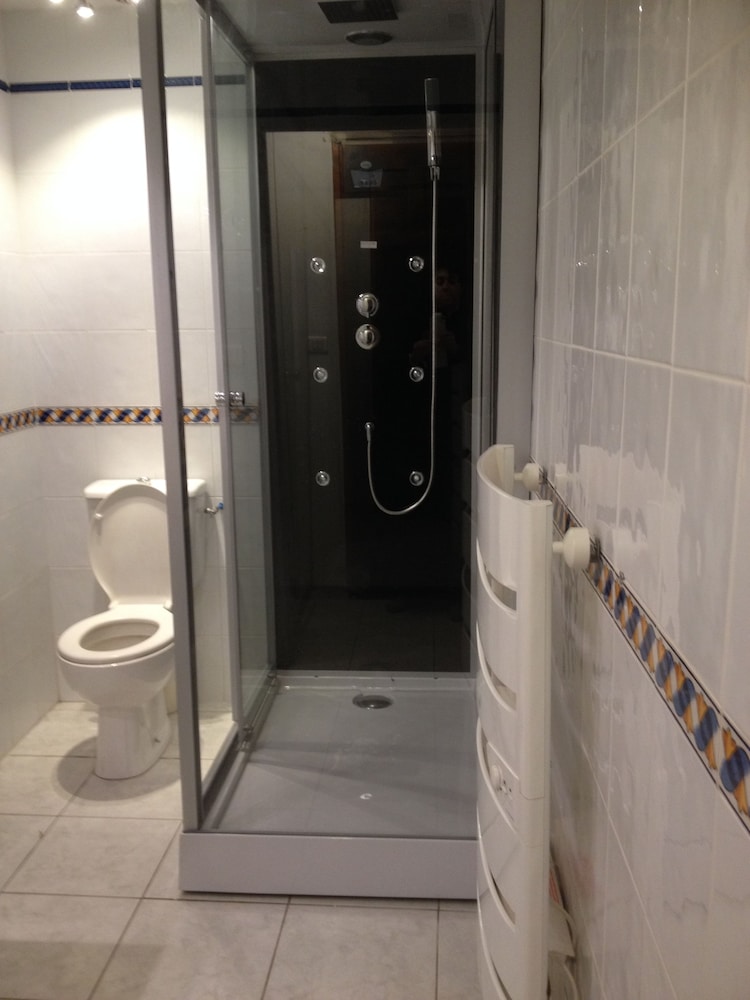 Double Room, Non Smoking, Pool Access photo 2