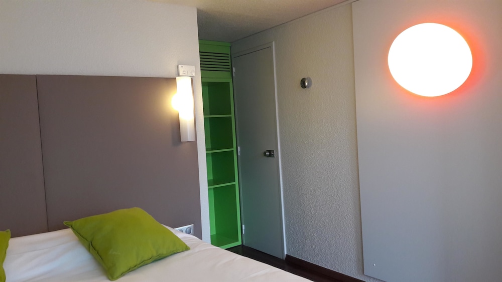 Standard Room, 1 Double Bed - Photo 7