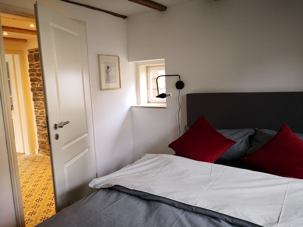 Fünf Giebel Kulma hotellissa Ruhrlaakson pyörätien varrella, Kuva 10
