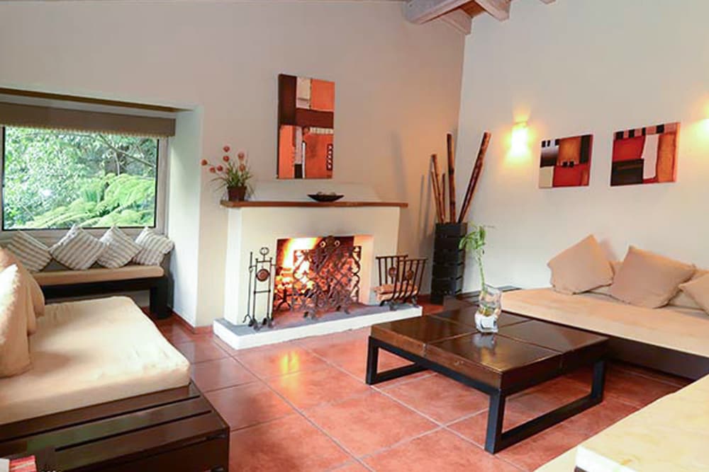 Junior Suite, 1 King Bed - Photo 2