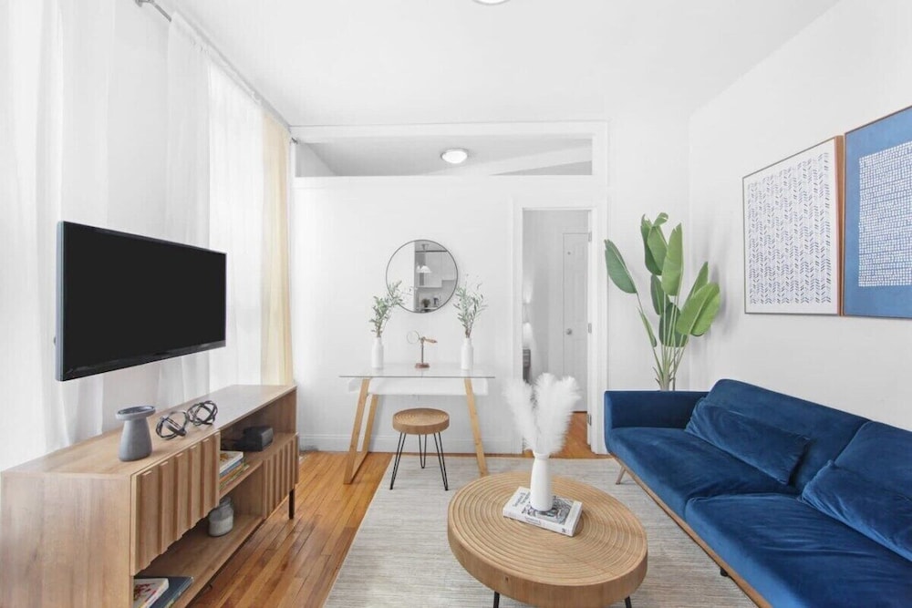 Apartment, 1 Bedroom, Non Smoking, Pets Allowed photo 3