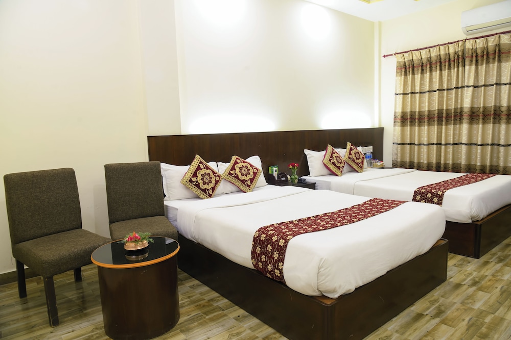 Deluxe Studio Suite