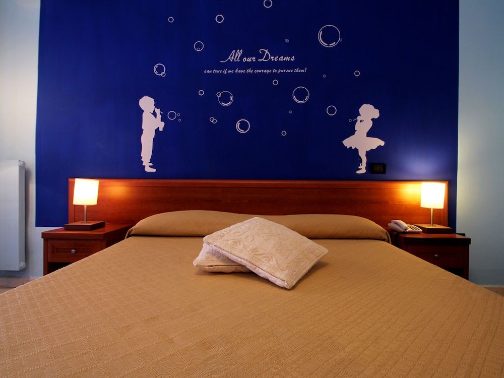 Quadruple Room photo 2