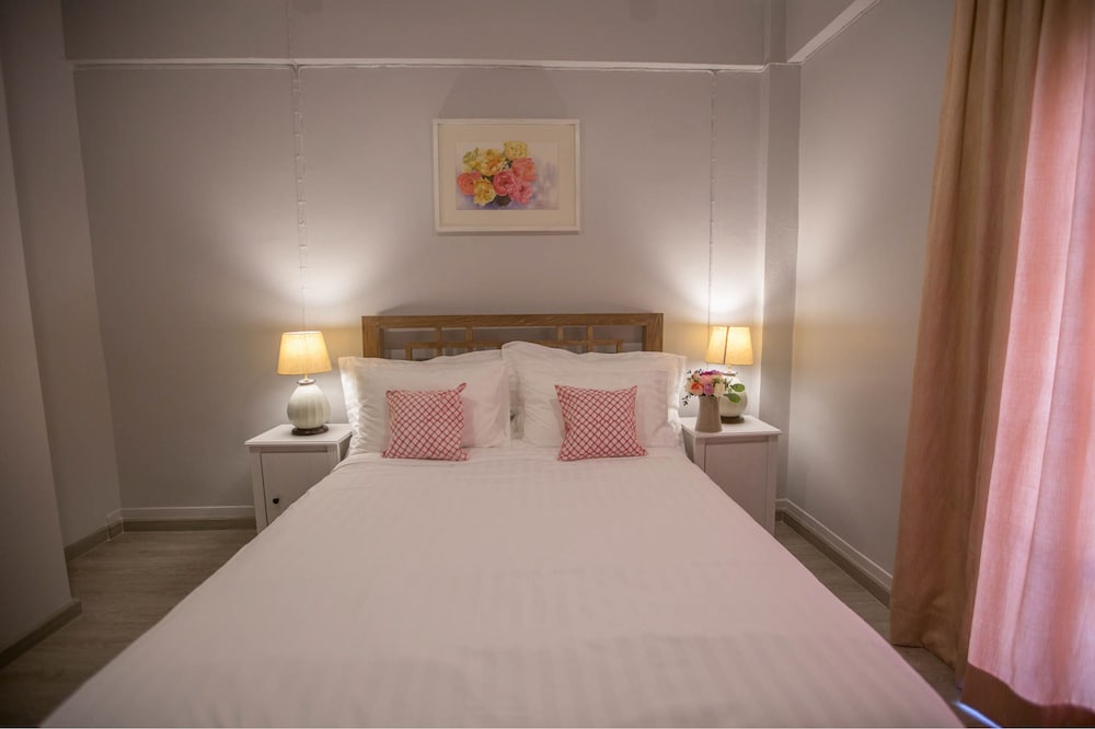 Double Room with Window photo 2