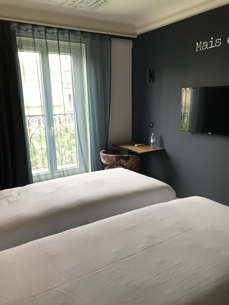 Available room