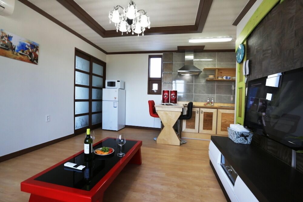 Room (Moojigaedal) photo 2
