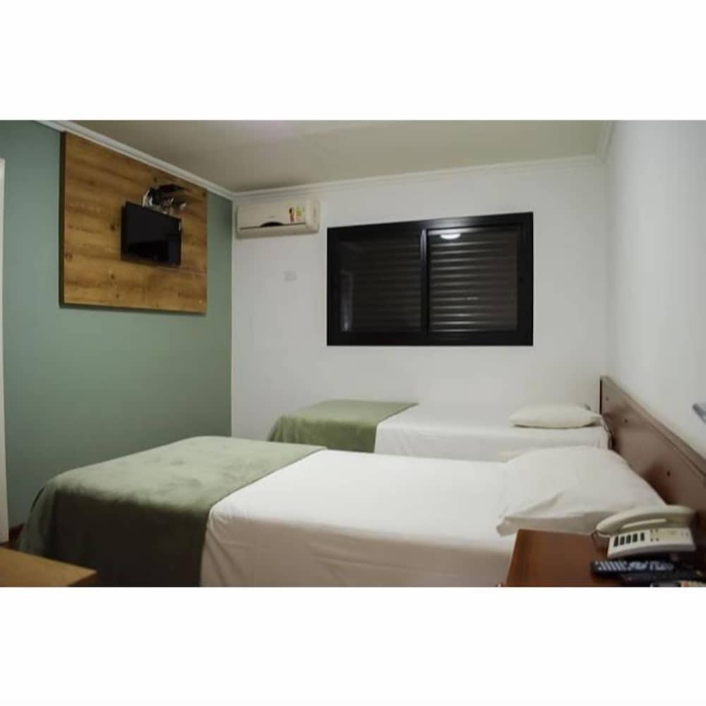 Twin Room, 2 Twin Beds photo 1
