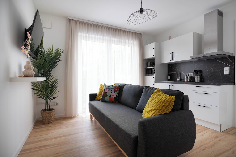 Family Apartment, Balcony photo 1