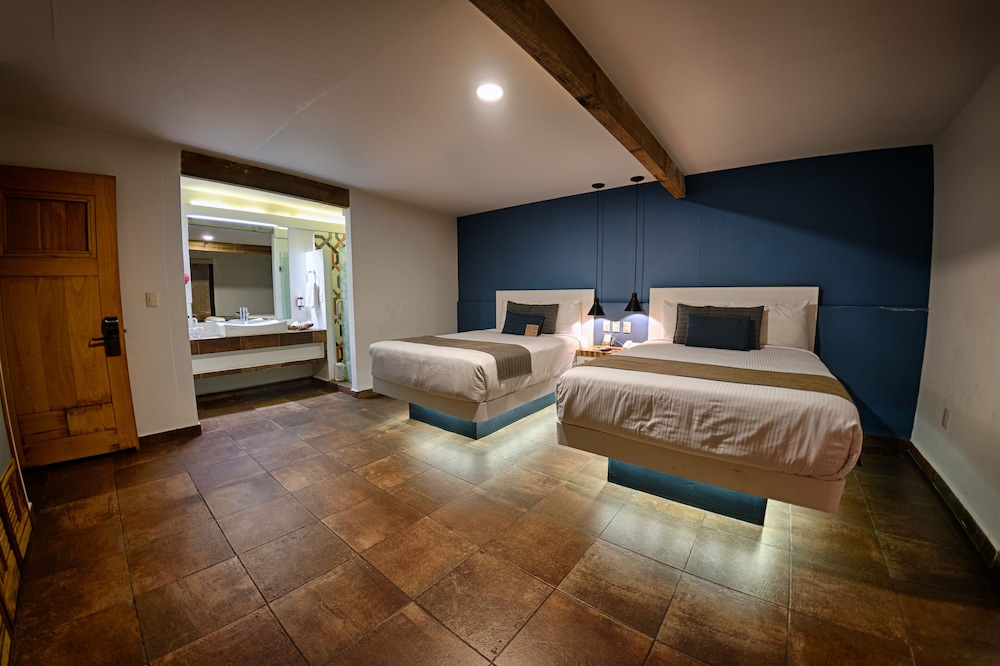 Junior Suite, 2 Double Beds, Terrace - Photo 9