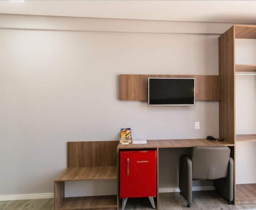 Deluxe Double or Twin Room - Photo 2