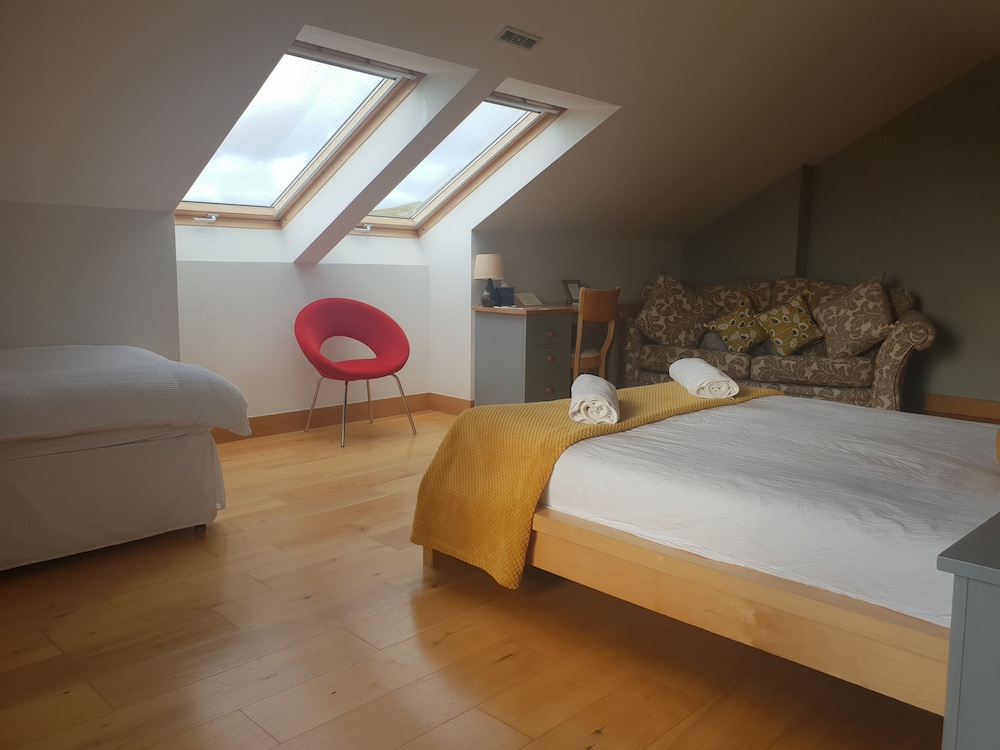 Deluxe Double or Twin Room photo 3