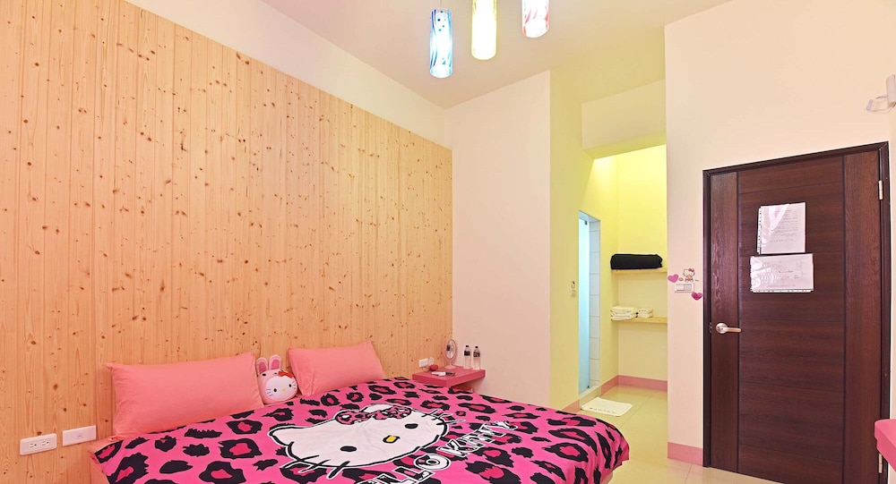 Economy Double Room ( run of house) photo 1