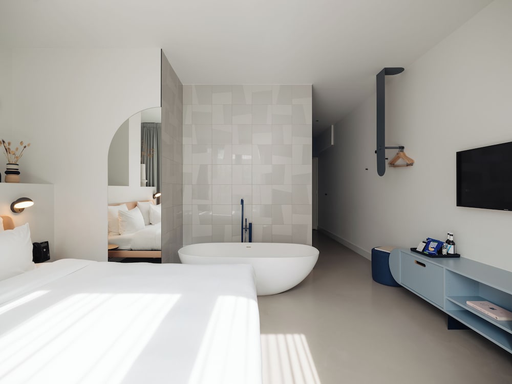 WOW Room photo 2