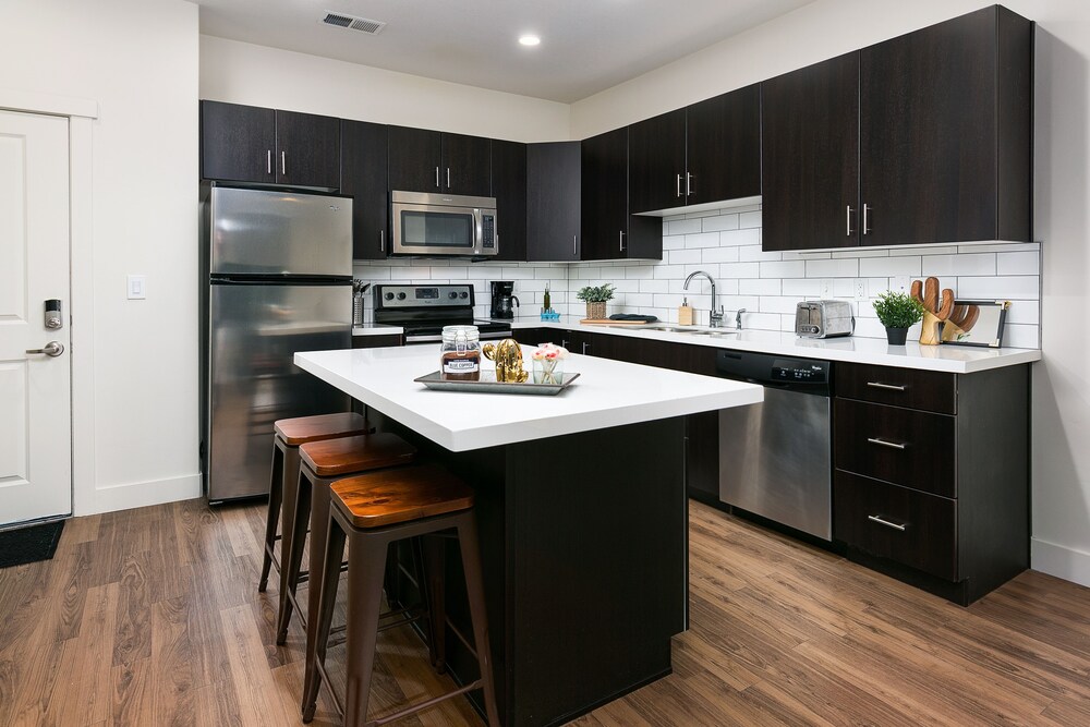 Premier Apartment, 2 Bedrooms, Non Smoking, Kitchen photo 3
