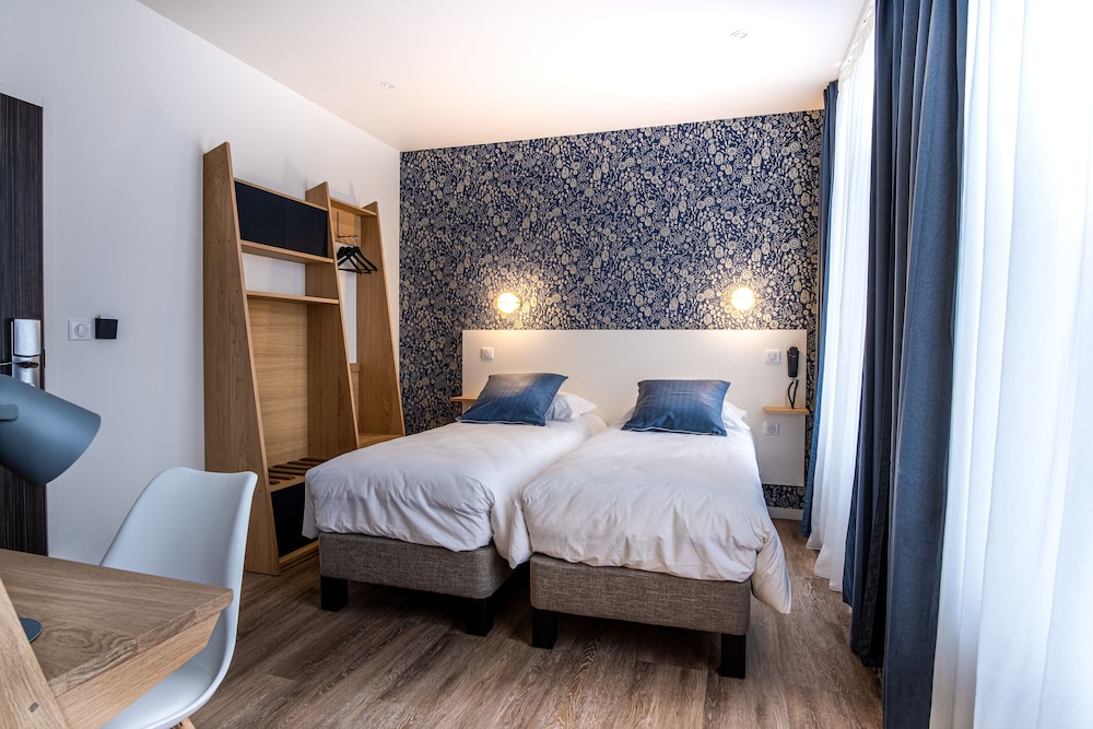Superior Double Room - Photo 10