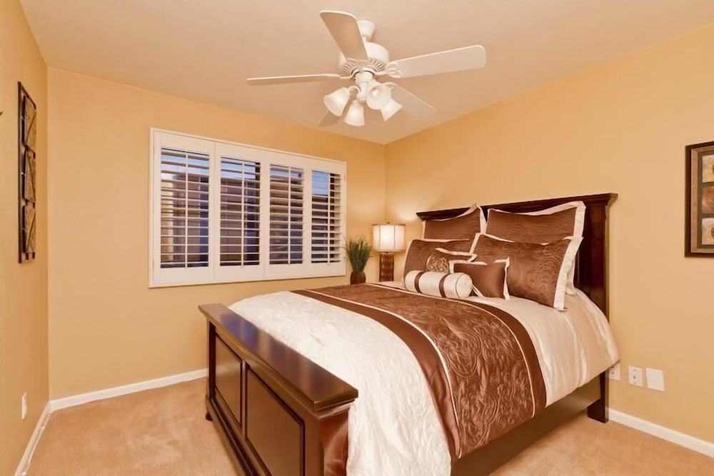 Condo, 3 Bedrooms photo 1