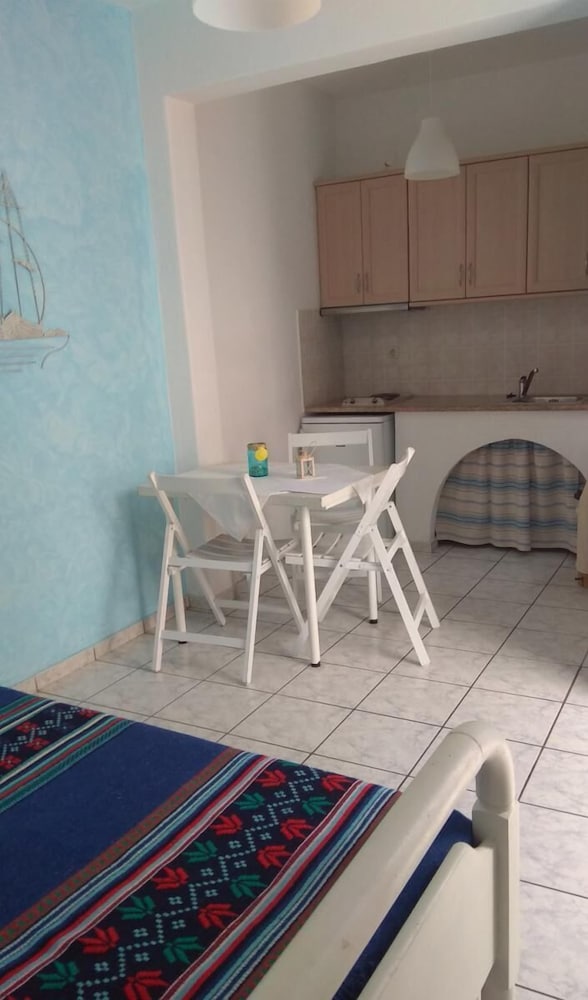 One Bedroom Apartment with Sea View - Photo 30