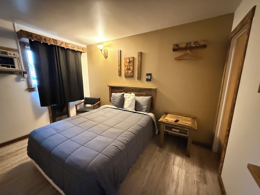 Room, 1 Queen Bed, Non Smoking