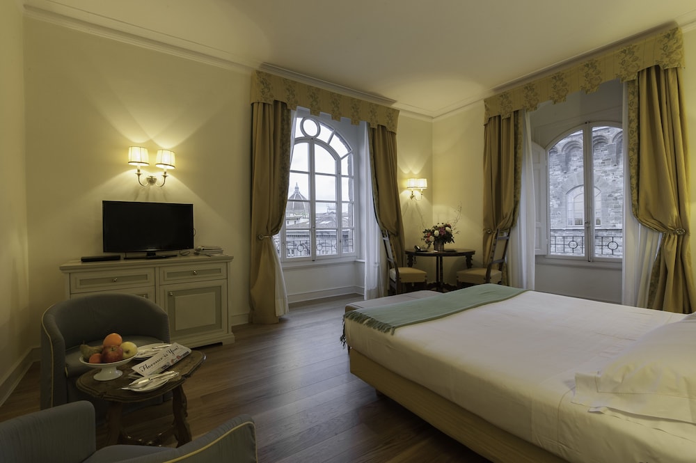 Deluxe Double or Twin Room, 1 Bedroom, City View - Photo 2