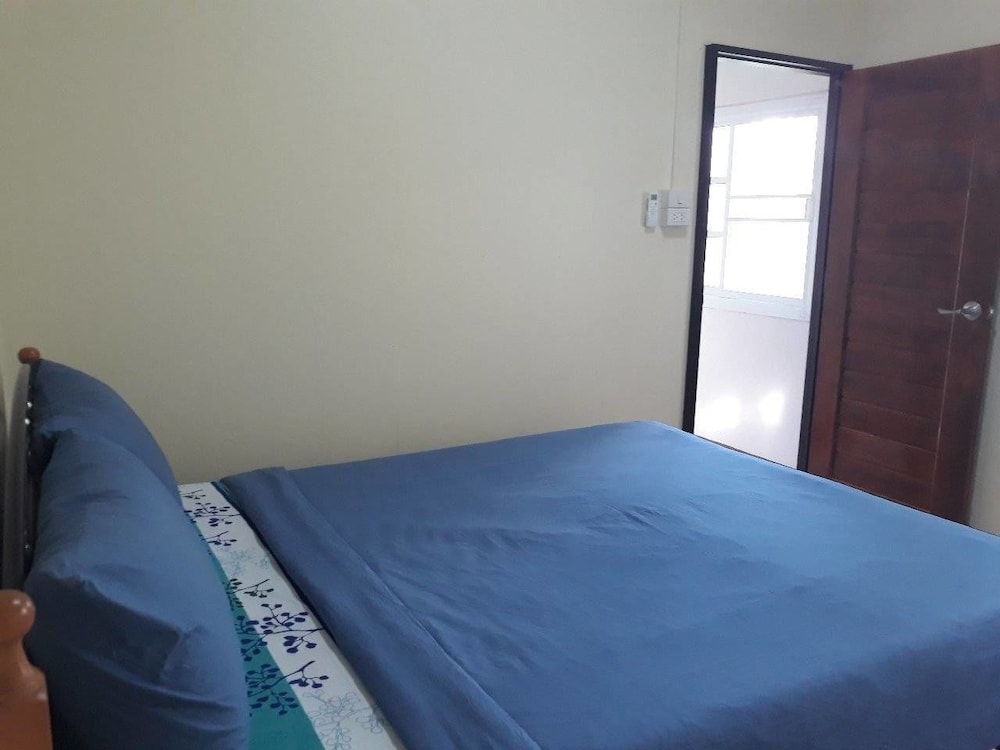 Classic House, 3 Bedrooms, Non Smoking