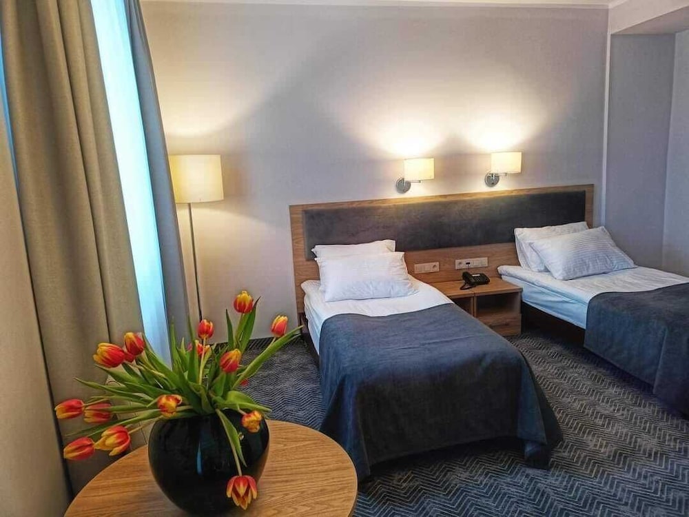 Standard Twin Room photo 2