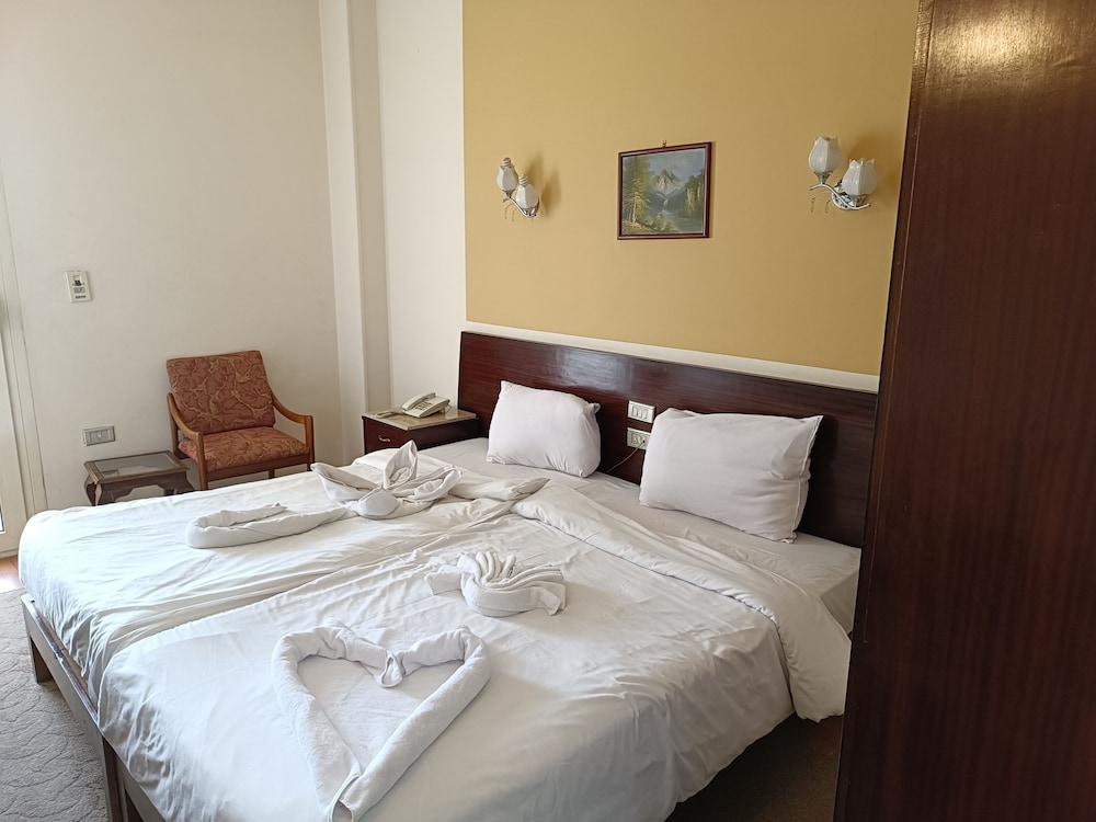 Standard Room - Photo 4