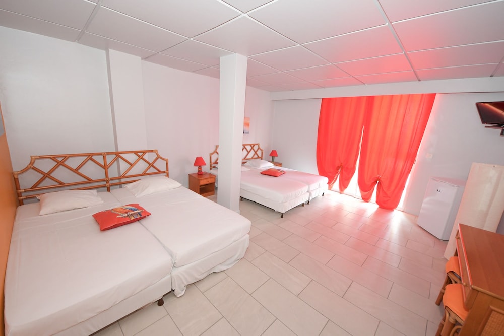 Comfort Quadruple Room, Multiple Beds, Non Smoking, Balcony, photo 6