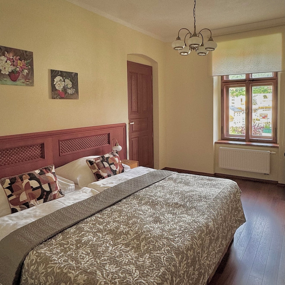 Superior Apartment, 1 Bedroom, Non Smoking, Hill View