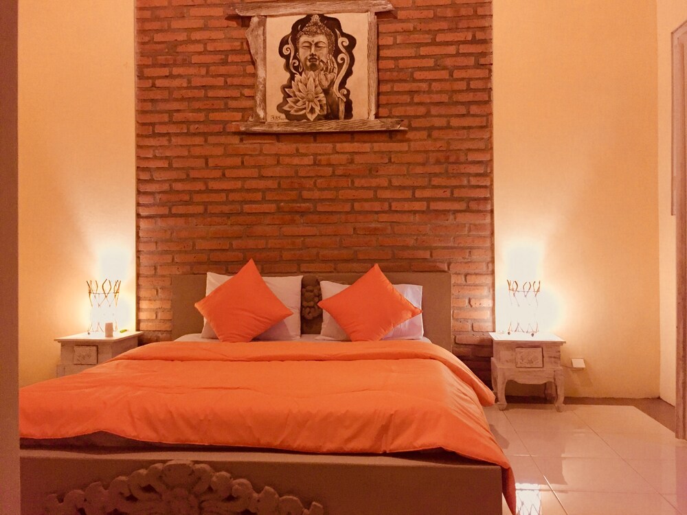 Bungalow photo 1