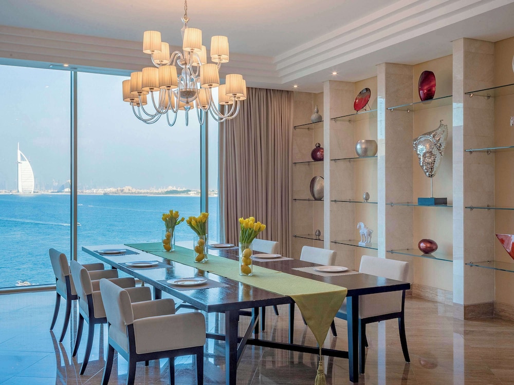 Grand Suite, 1 Double Bed (Penthouse - Executive)