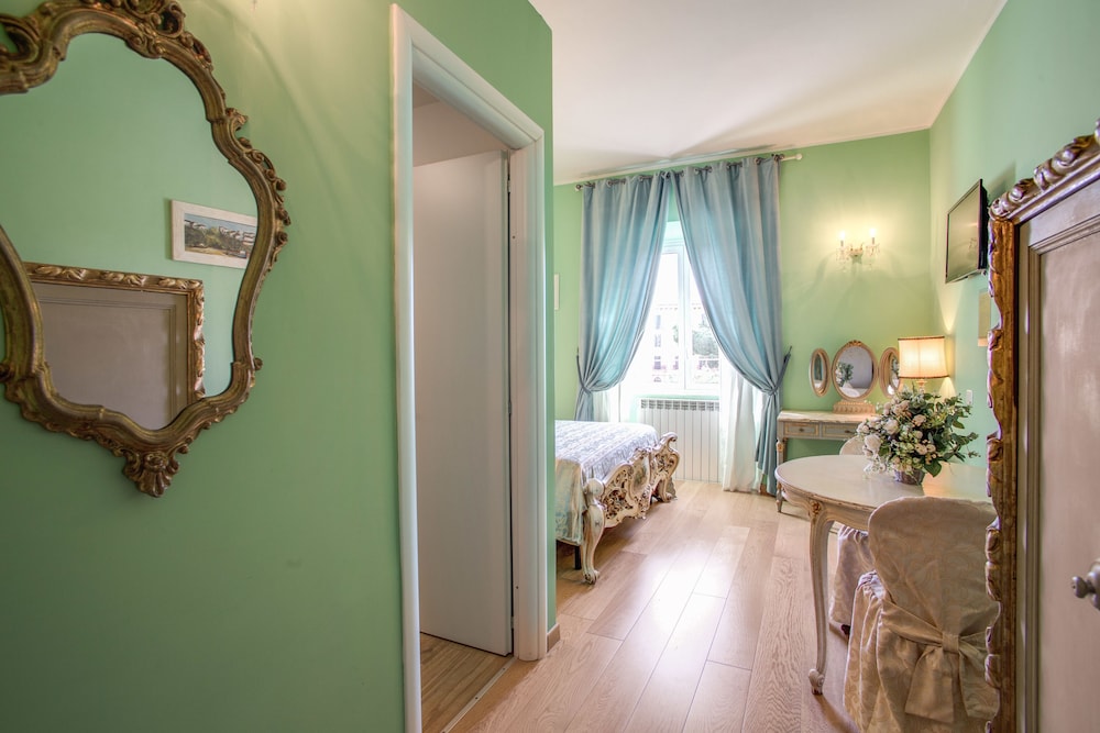 Luxury Penthouse, 3 Bedrooms, City View, Tower photo 2