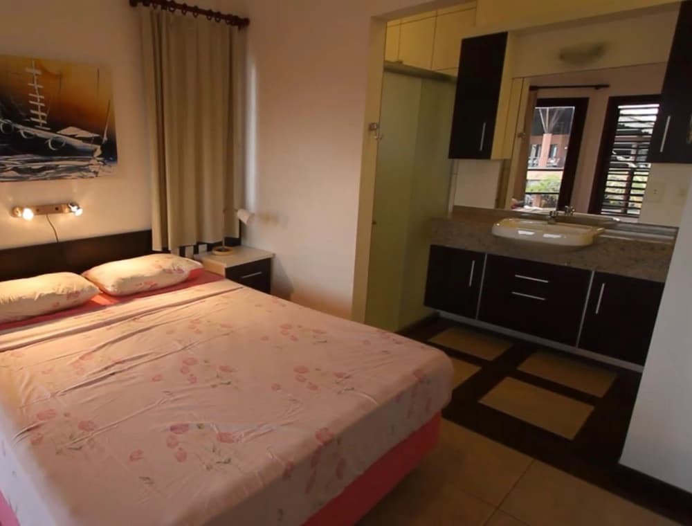 Luxury Apartment, 3 Bedrooms, Terrace, Sea View (H101) photo 1
