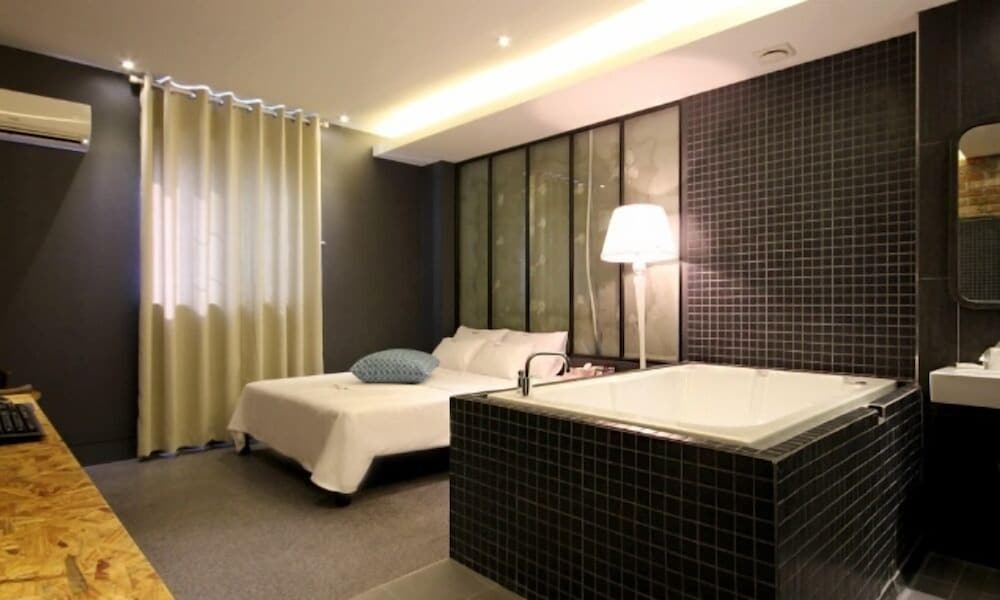 Premium Double Room