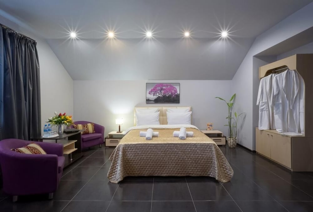 Luxury Studio Suite