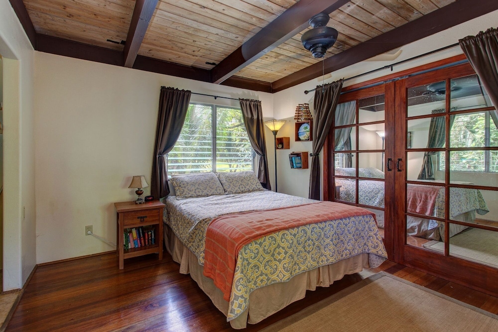 House, 1 Bedroom photo 1