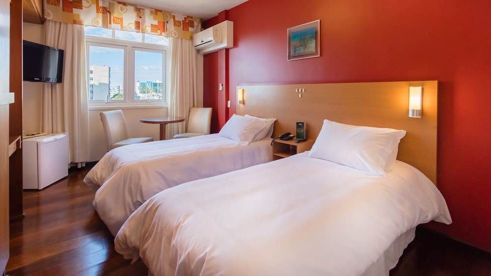 Deluxe Twin Room photo 1