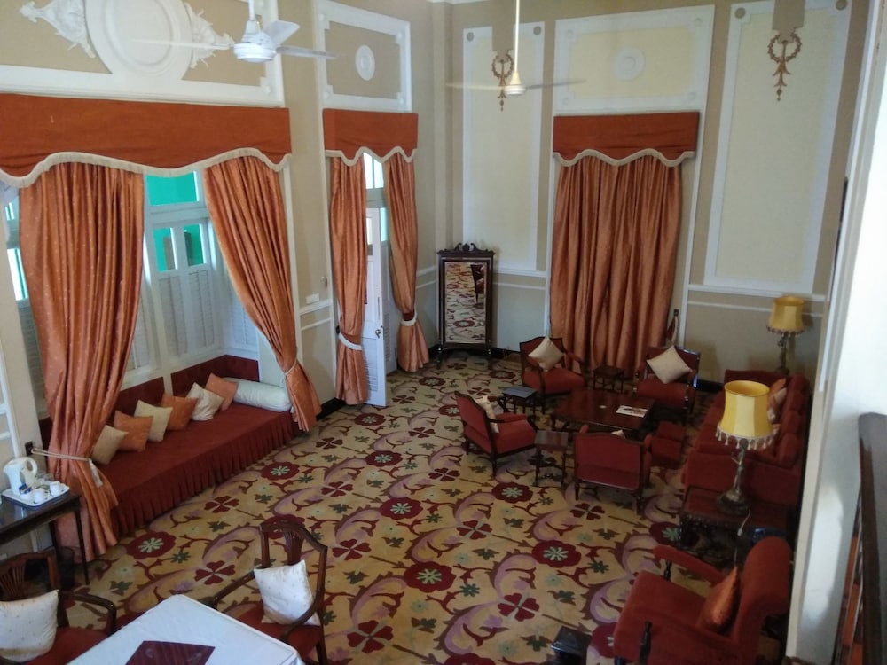 Royal Duplex