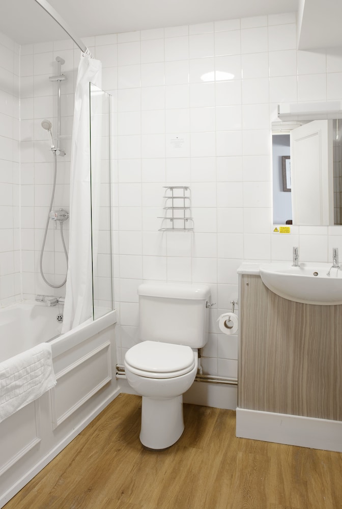 Standard Double Room, Private Bathroom - Photo 2